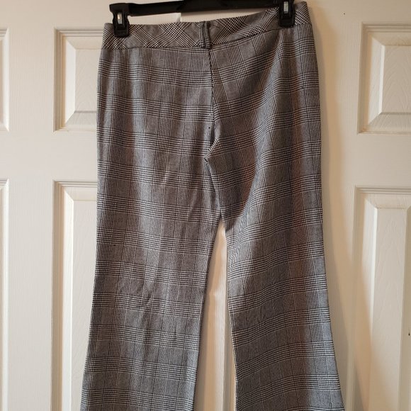Women's size MED black and white houndstooth pants - Picture 4 of 4
